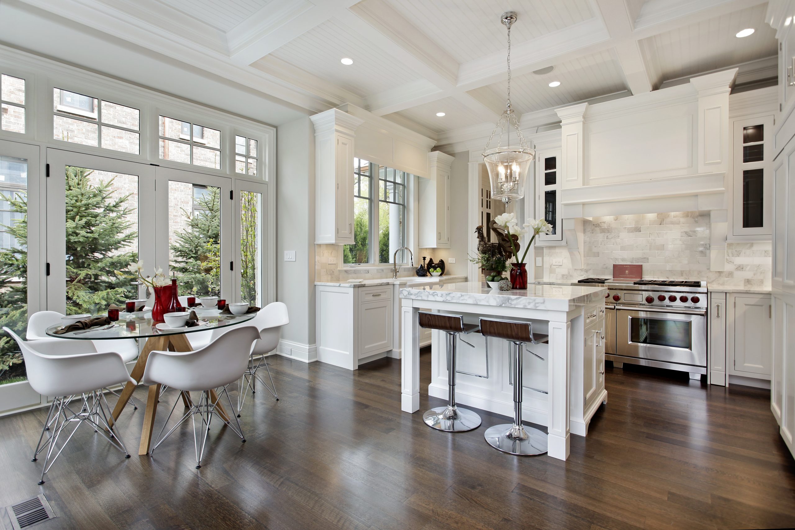 Clean Kitchen & Dining Area